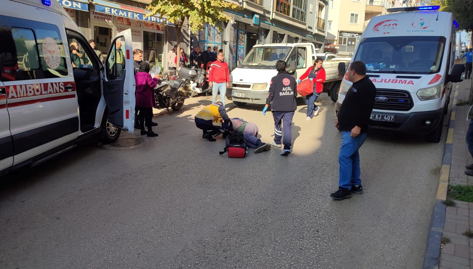 Edirne’de 14 yaşındaki motosikletli kaza yaptı: 3 yaralı